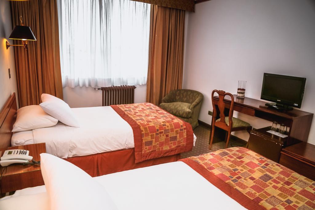 Hotel Los Navegantes Punta Arenas Kültér fotó