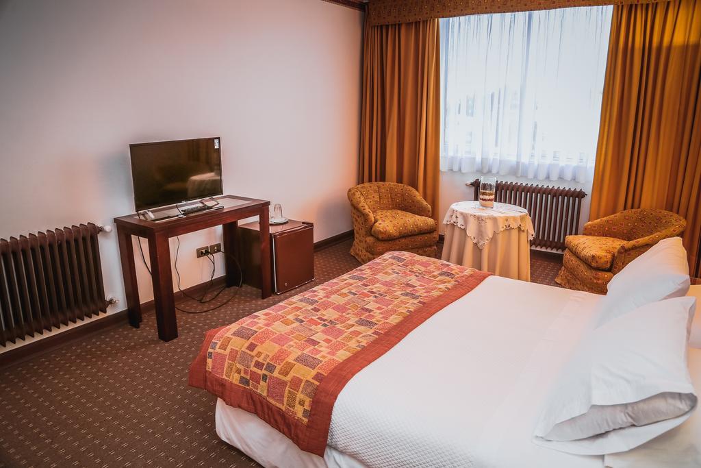 Hotel Los Navegantes Punta Arenas Kültér fotó