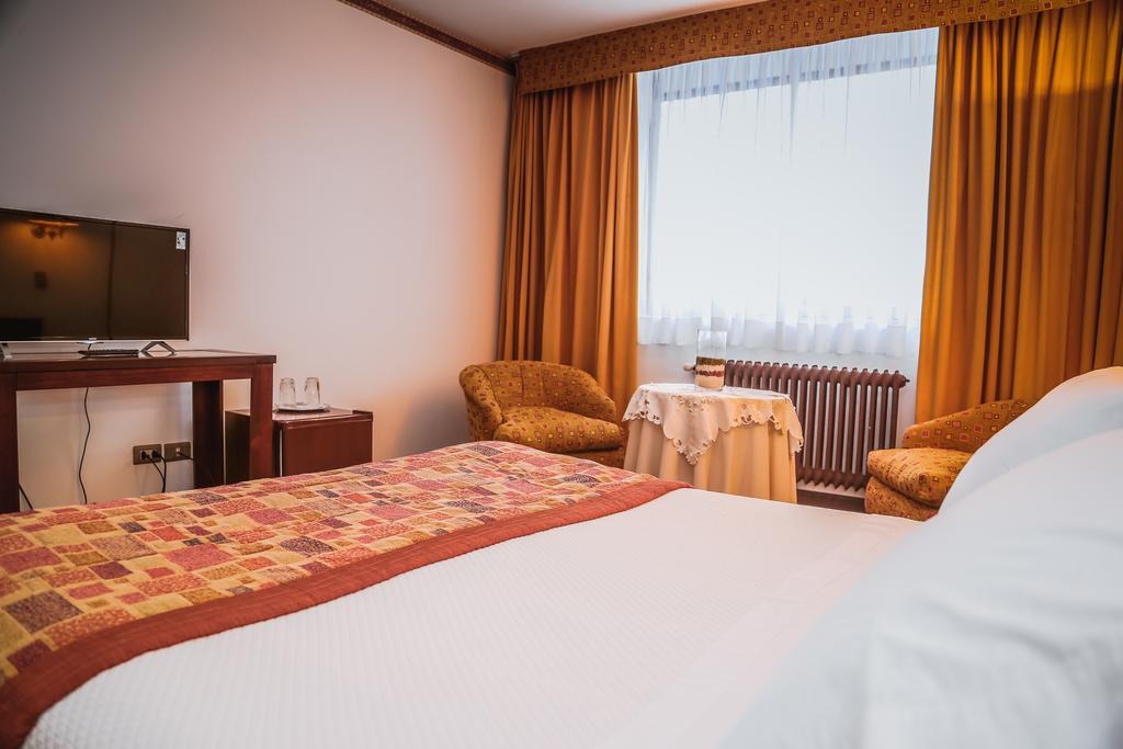 Hotel Los Navegantes Punta Arenas Kültér fotó